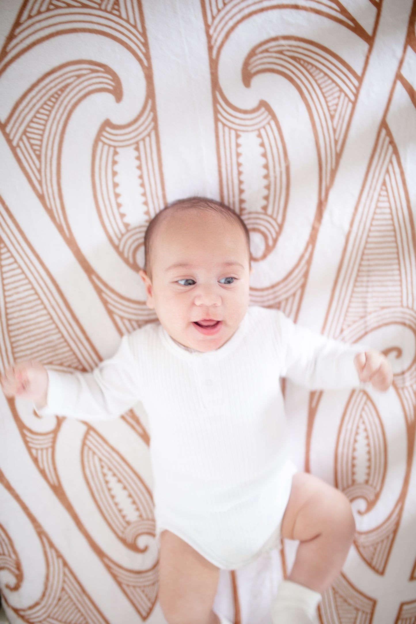 Cot Size Minky Paraikete - Parauri