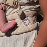 Te Pīkau - Pēpi Carriers