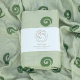 Taonga Pēpi Wrap - Kākāriki