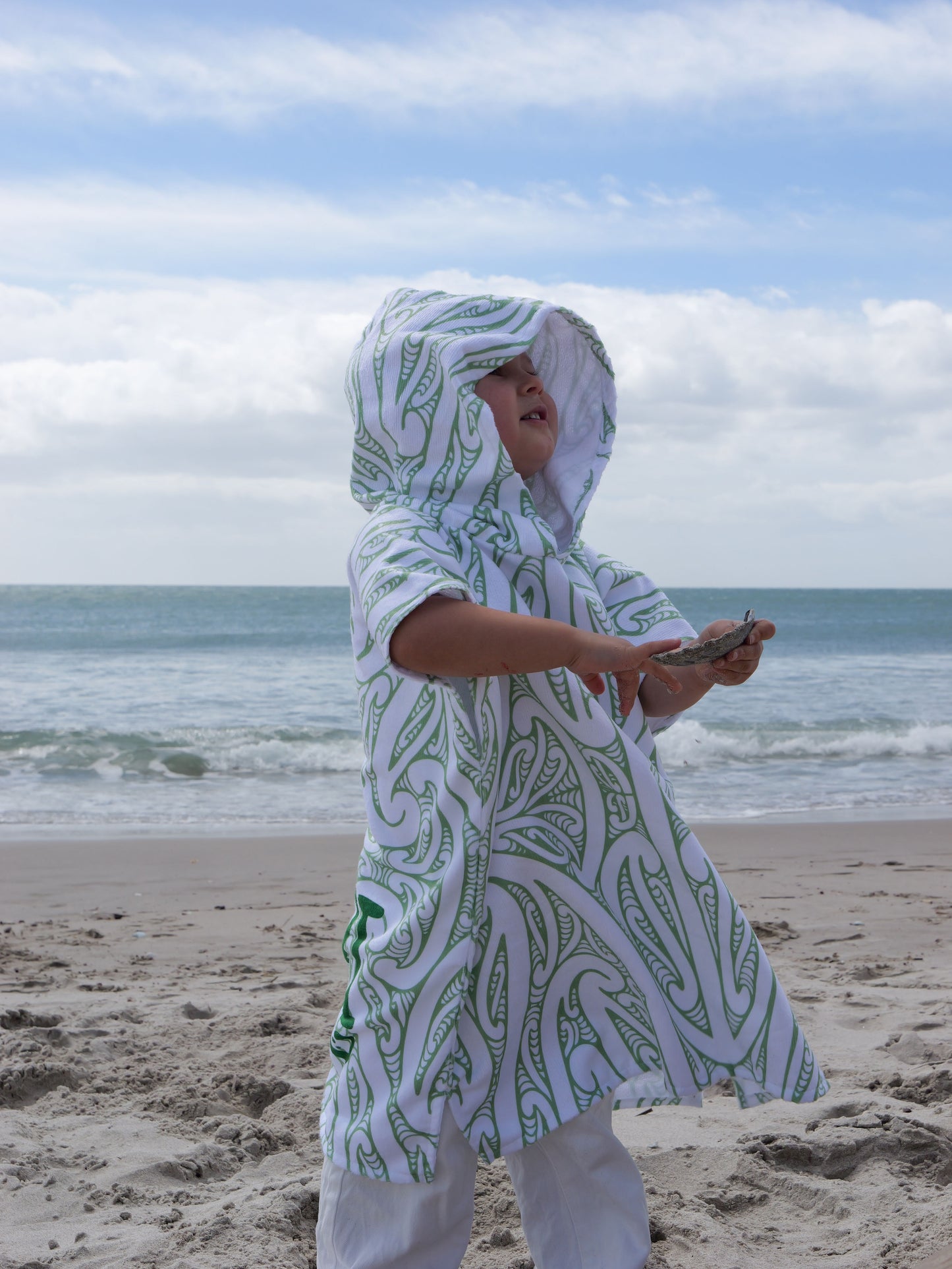 Kākāriki Tamariki Hooded Towel