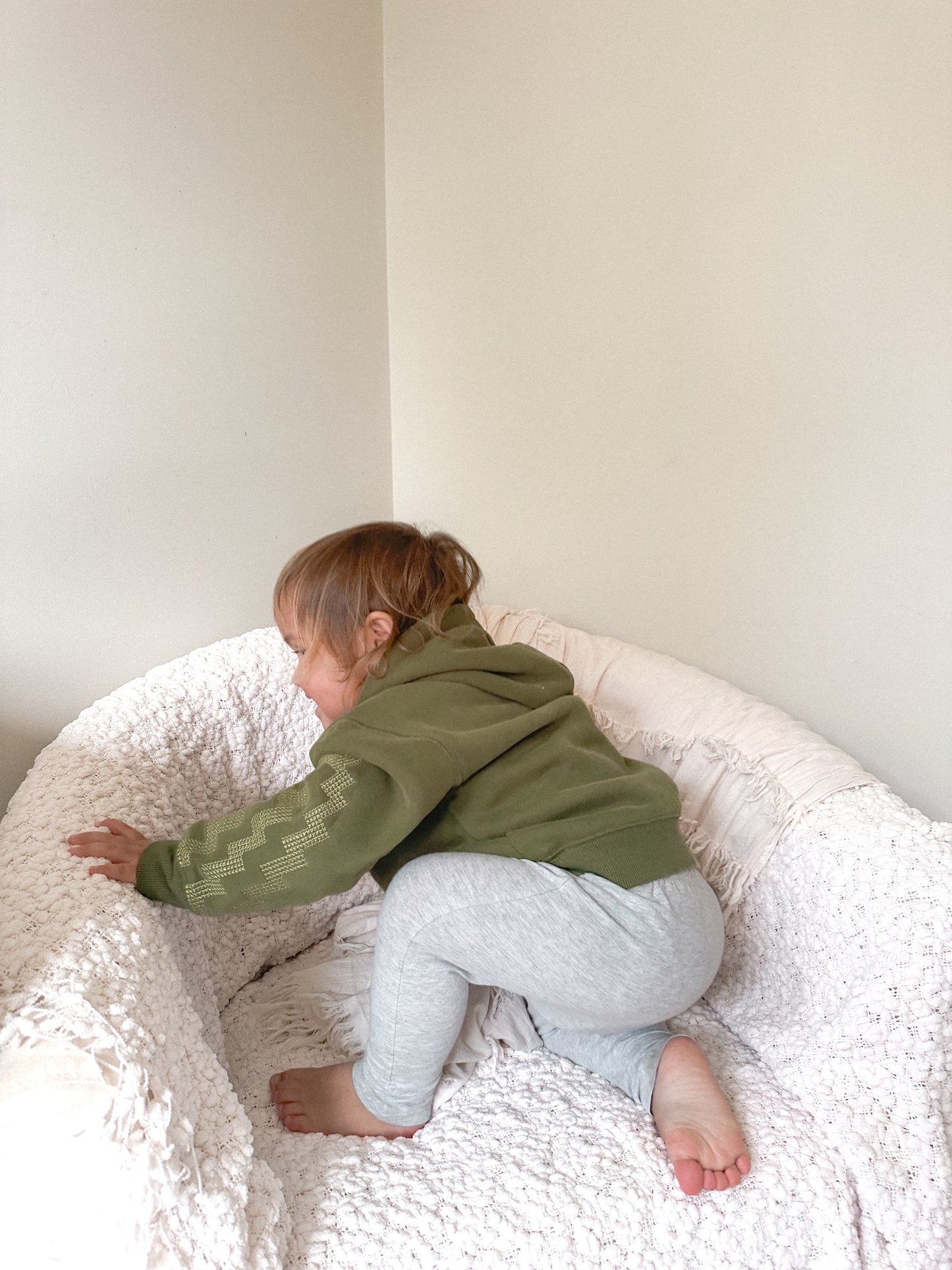 Tamariki Poutama Hoodie - Pounamu Green