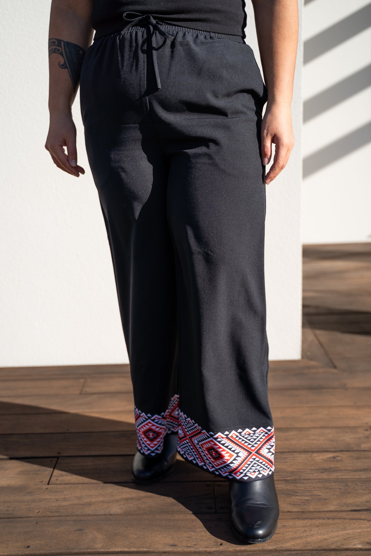 Tāniko Pants - Wahine