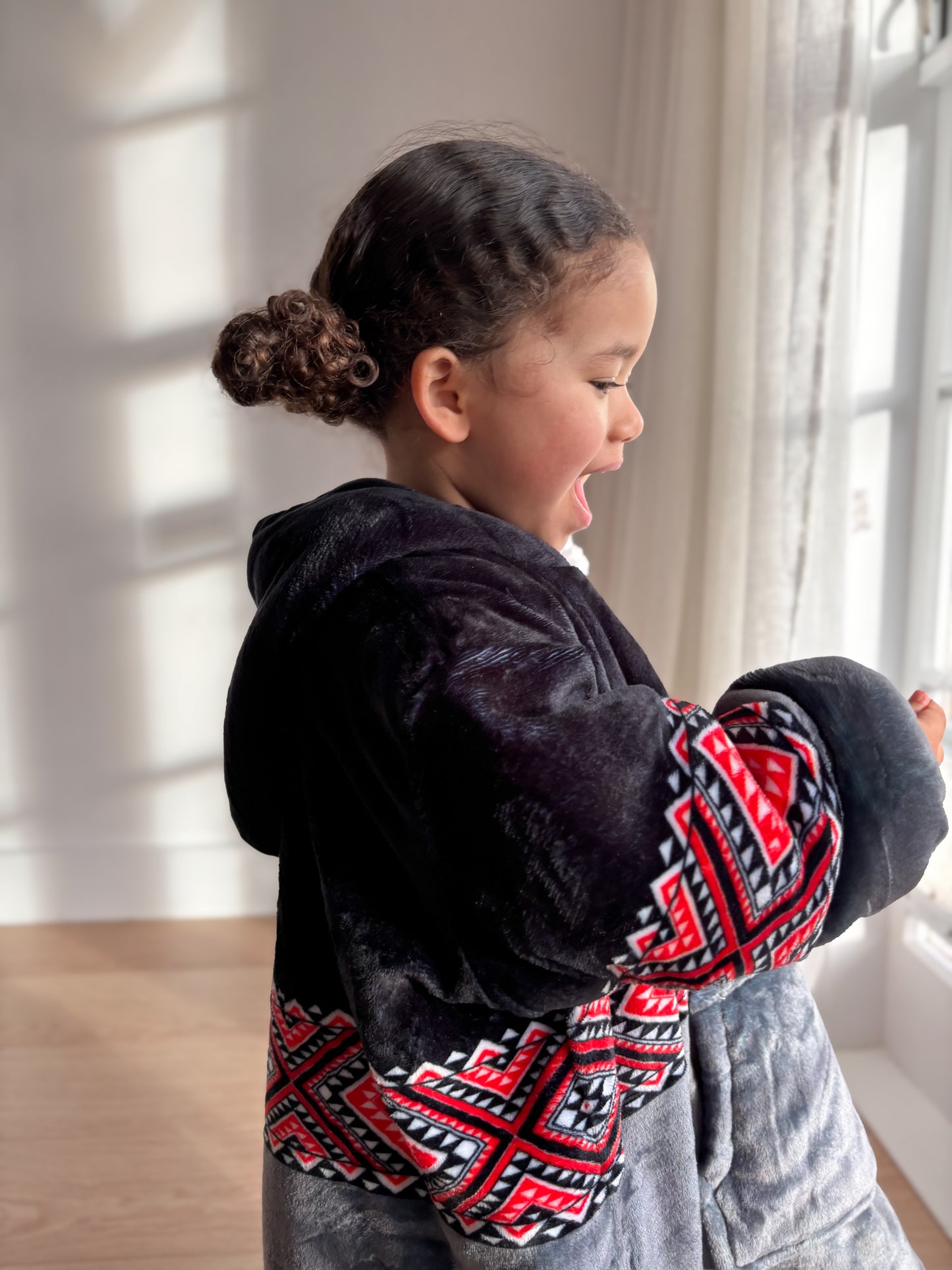 Tamariki Hooded Paraikete