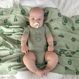 Taonga Pēpi Wrap - Kākāriki