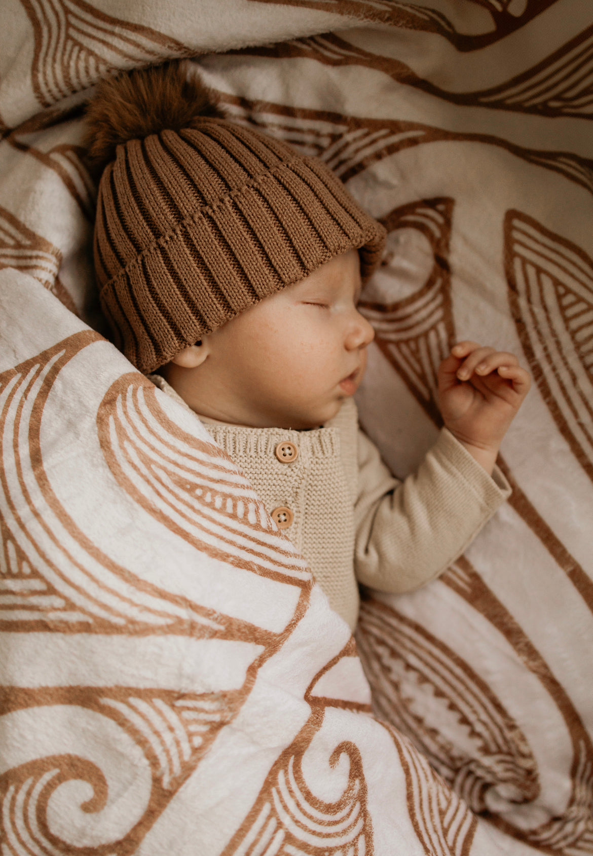Cot Size Minky Paraikete - Parauri