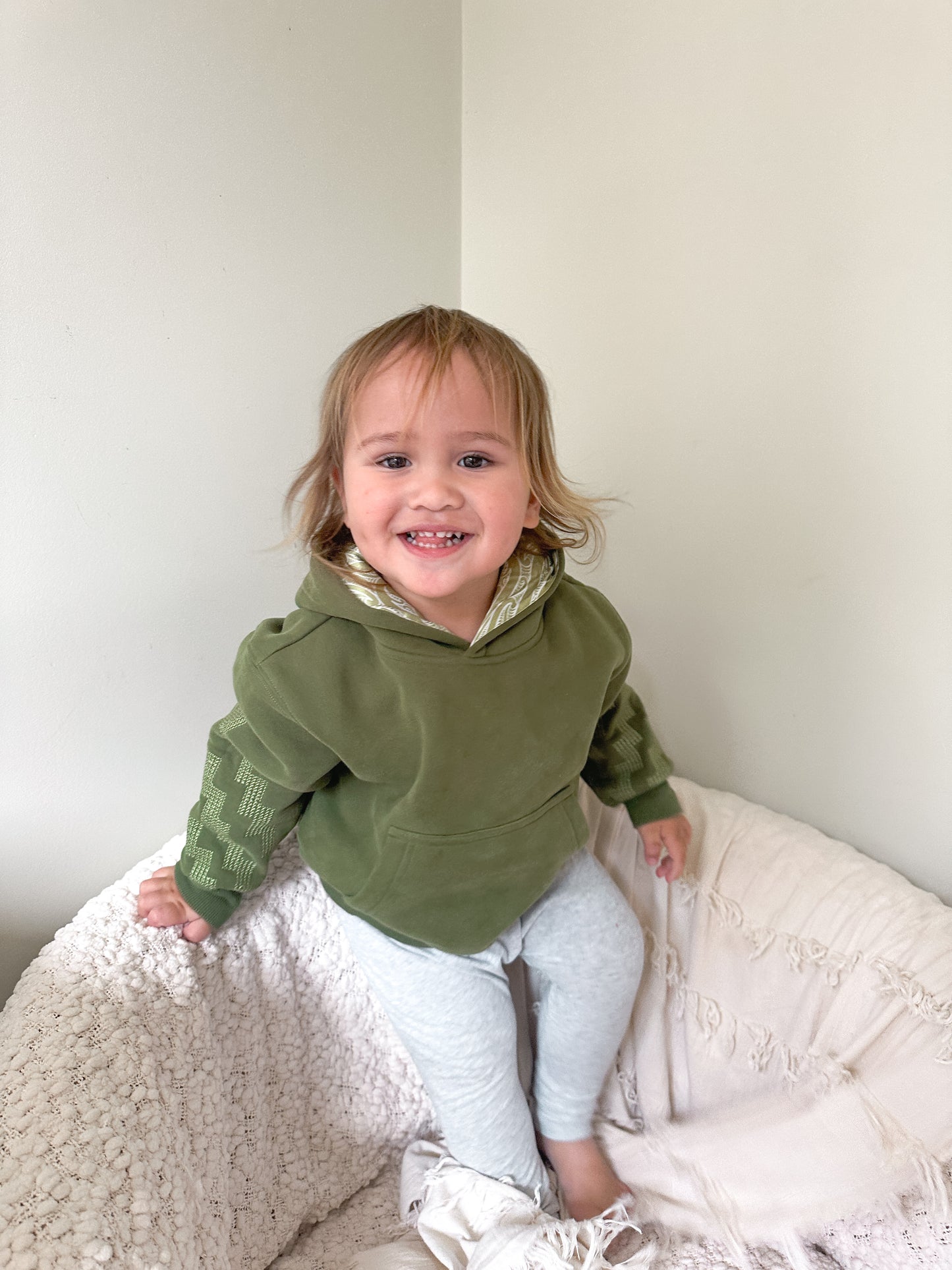 Tamariki Poutama Hoodie - Pounamu Green